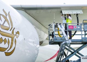 Emirates powers flights with SAF from Singapore