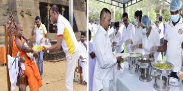 People’s Bank offers Vesak almsgiving to devotees observing Sil at Gal Viharaya