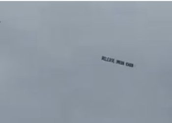 India vs Pakistan: Aircraft with ‘Release Imran Khan’ Banner Flies Over Stadium During New York Match