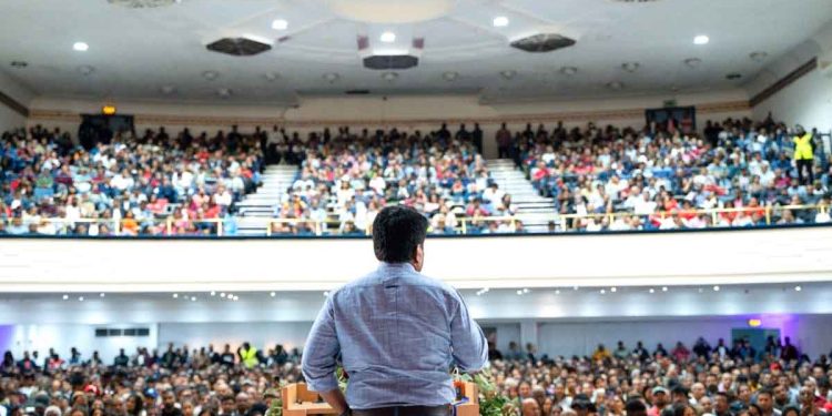 Anura Kumara Dissanayake Alleges Diversion of National Wealth to Private Residences in Sri Lanka