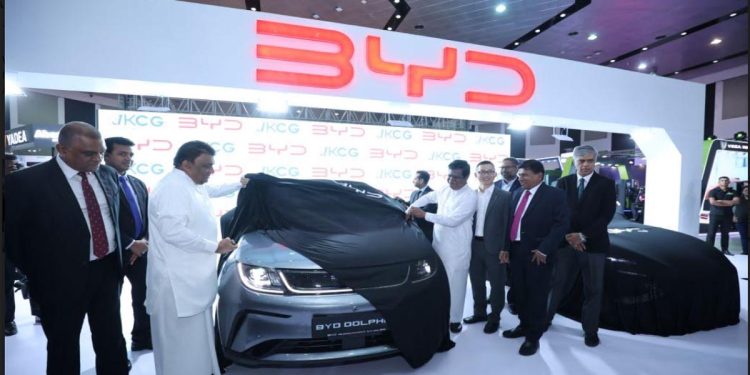 Revolutionizing Sri Lanka’s transportation: JKCG Auto launches BYD NEVs at EV Motor Show 2024