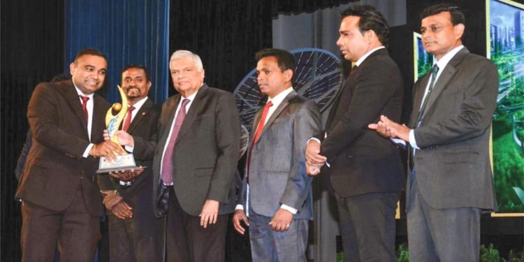 Hirdaramani Honored for Sustainability at Presidential Environment Awards 2024