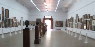 Thieves Infiltrate Art Gallery: 14 Centuries-Old Paintings Missing | Sri Lanka Latest News