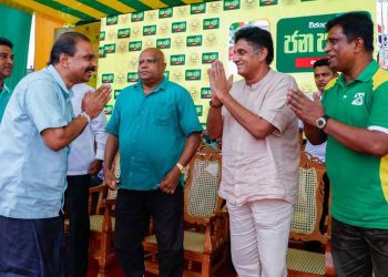 Kalutara SJB Janapaura: Sajith’s Platform Cheered by Party Members; Lalit Ellawala, Member of Pohottuva, Attends! PHOTOS & VIDEO | Sri Lanka Latest News