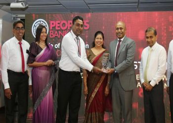 People’s Bank Recognizes Entrepreneurship Village Competition winners.