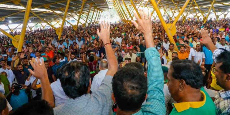 Supreme Court Decisions Are Final: Speaker’s Discussions with Judges Are Unethical! Appoint an Acting Inspector General Immediately or Resign, Sajith Tells Ranil at Monaragala Farmers Summit – VIDEO | PHOTOS | Sri Lanka Latest News