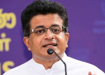 Lawyer Aruna Laksiri, Who Opposed Presidential Election in Court, Faces Calls to Remove His Black Coat for Misusing Position | VIDEO | Sri Lanka Latest News