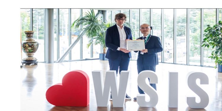 Huawei and partners win prestigious international awards for demonstrations cases of AI in industry
