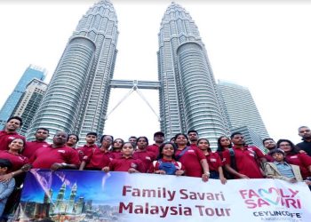 Ceylinco Life concludes ‘Family Savari 17’ with holiday for 10 families in Malaysia