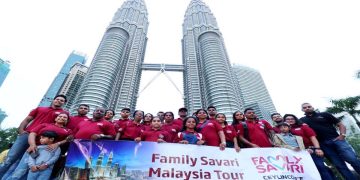 Ceylinco Life concludes ‘Family Savari 17’ with holiday for 10 families in Malaysia