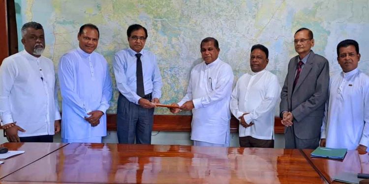Opposition Leaders Submit Letter to Election Commission to Prevent Misuse of Public Property and Ensure Fair Elections