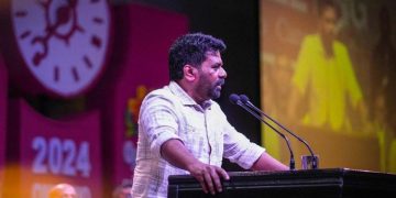 Harshana Rajakaruna Criticizes Anura Kumara Dissanayake for Failing to Fulfill Presidential Election Promises