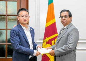 Colombo Commercial City Project Review: Presidential Secretariat Hosts Progress Meeting and Flood Relief Donation