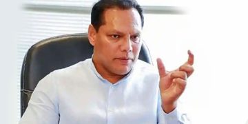 Dayasiri Jayasekara Highlights Conflicting Statements on Fuel Price Reduction by Minister and Petroleum Chairman
