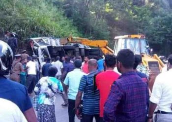 Tragic Bus Accident in Badulla: Two Students Dead, 35 Injured in Overturned University Bus