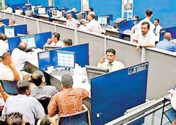 Sri Lanka Tops Asia in Public Sector Workforce; Experts Warn of Economic Risks