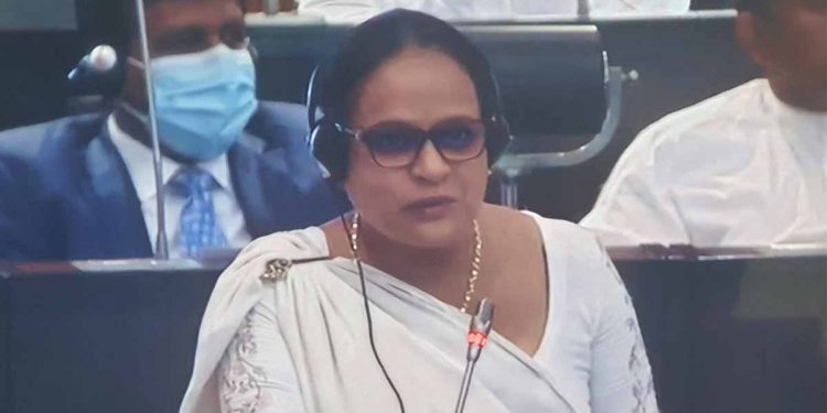 Former MP Wasantha Yapa Bandara Urges Opposition to Nominate Rohini Kavirathna as Speaker
