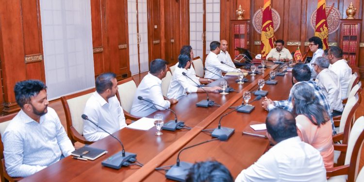 President Anura Kumara Dissanayake Discusses Stable Rice Supply with Small and Medium-Scale Mill Owners