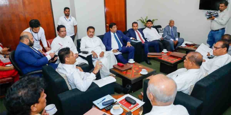 Opposition Leaders Discuss 2025 Budget and Local Elections Ahead of Government’s Proposal to Parliament
