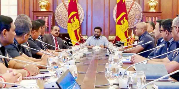 President Anura Kumara Dissanayake Discusses National Security and Air Force Development with Senior Officials