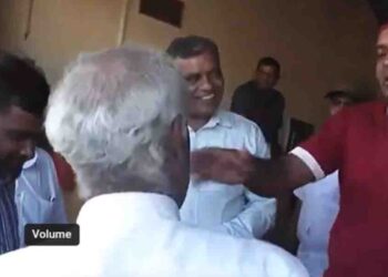 Heated Debate with Deputy Minister R.M. Jayawardena Over Fuel Prices at Keppetipola Economic Zone