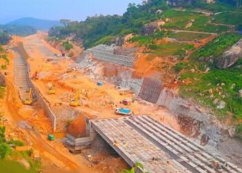 Rapid Progress on Central Expressway Phase 3: Pothuhera to Rambukkana Section Nears Completion