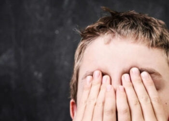 Alarming Mental Health Crisis Among School Students Revealed in 2024 Survey