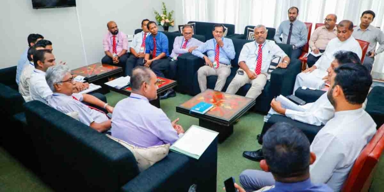 GMOA Delegation Meets Sajith Premadasa to Discuss Salary and Overtime Cuts in Government Budget
