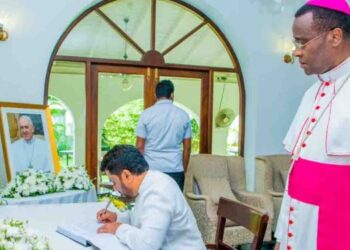 President Anura Kumara Dissanayake Expresses Condolences at Vatican Embassy for Pope Francis’ Passing