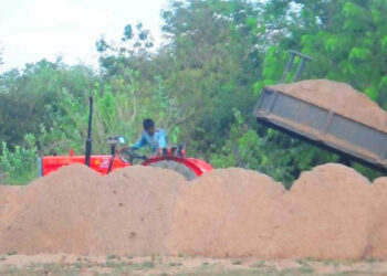 Organized Sand Smuggling Racket Exposed in Palai, Kilinochchi Amid Ongoing Landmine Clearance