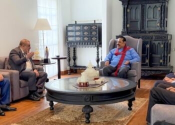 MR Is Back: Former President Mahinda Rajapaksa Meets New Palestinian Ambassador to Strengthen Ties