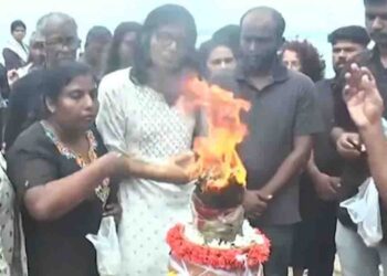 Tension Erupts Near Wellawatte Railway Station During Wellamullawaikkal Commemoration Event