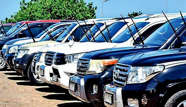 Sri Lanka Customs to Re-Export Undervalued Luxury Vehicles After Major Import Fraud Uncovered