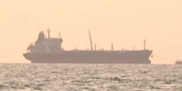 Tankers Reroute Near Strait of Hormuz After U.S. Strikes on Iran, Shipping Rates Surge