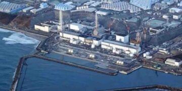 Tokyo Evacuates Fukushima Nuclear Plant Staff Amid Tsunami Warning