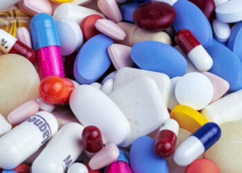 Police Constable and Two Others Arrested with Rs. 20 Million Worth of Illicit Drugs in Boralesgamuwa