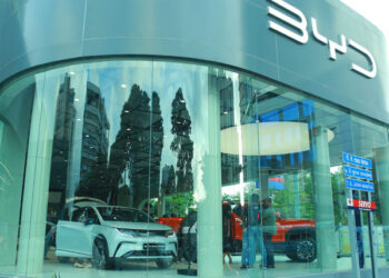 China’s Chery Goes Public in Hong Kong as BYD Faces Legal and Market Challenges