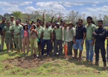 Community Unites to Restore Kalāwewa Grasslands and Protect Elephants