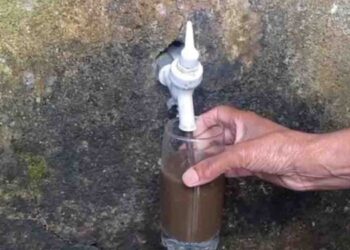 Nuwara Eliya Residents and Tourists Face Muddy Water Supply During Long Weekend