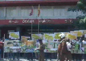 Massive Protest at Electricity Board Headquarters Today as 10,900 Workers Call in Sick