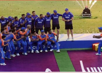 India Declines Asia Cup Trophy from ACC Chief Despite Victory”
