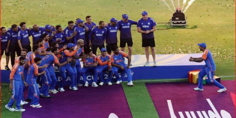 India Declines Asia Cup Trophy from ACC Chief Despite Victory”