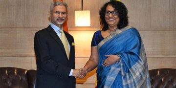 PM Harini Amarasuriya Begins First Official Visit to India, Meets Jaishankar in New Delhi
