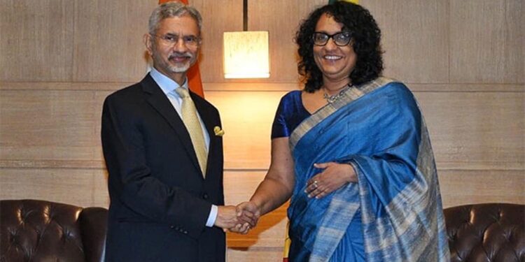 PM Harini Amarasuriya Begins First Official Visit to India, Meets Jaishankar in New Delhi