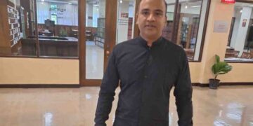 Samagi Jana Balawegaya Members Wear Black in Parliament to Protest Chairman’s Shooting