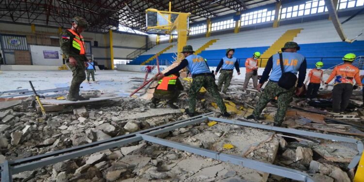 Powerful Earthquake Rocks Philippines, Leaves 22 Dead