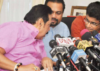 Udaya Gammanpila Appears Before Bribery Commission; Wimal Weerawansa Gives Statement to CID
