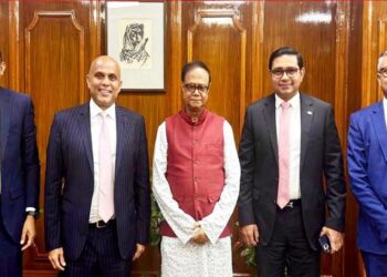 Commercial Bank of Ceylon Leadership Meets Bangladesh Bank Governor to Deepen Regional Ties