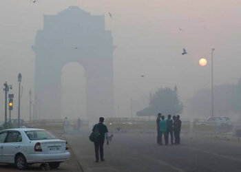 Air Quality in Sri Lanka Reaches Unhealthy Levels; New Delhi Suffers Severe Smog