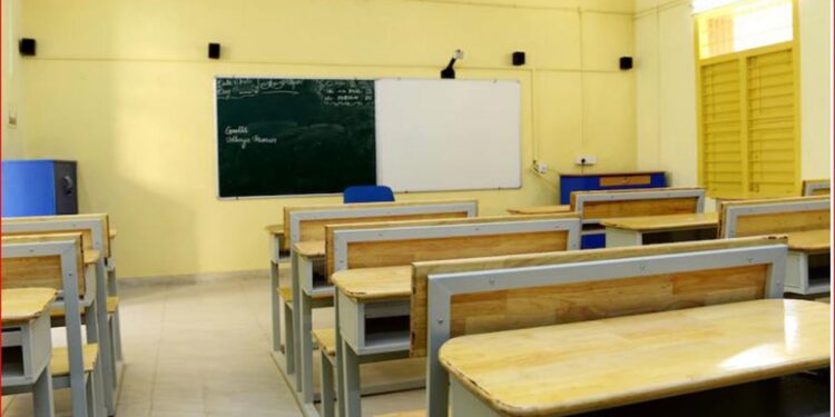 Bomb Scare in Delhi: Over 100 Schools Receive Threat Emails, All Later Declared ‘Hoax’